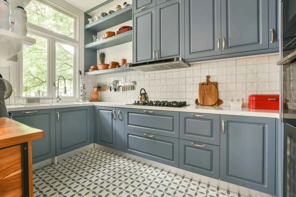 How Much Does It Cost to Paint Kitchen Cabinets Professionally?